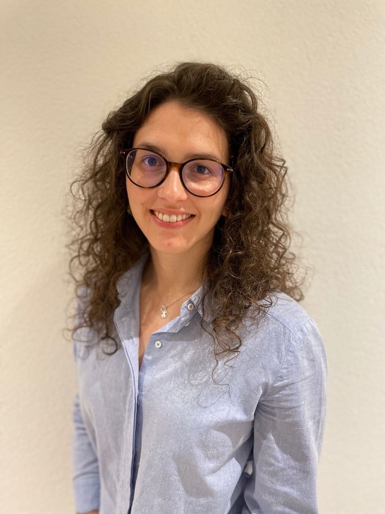 Dr. Marta Menendez